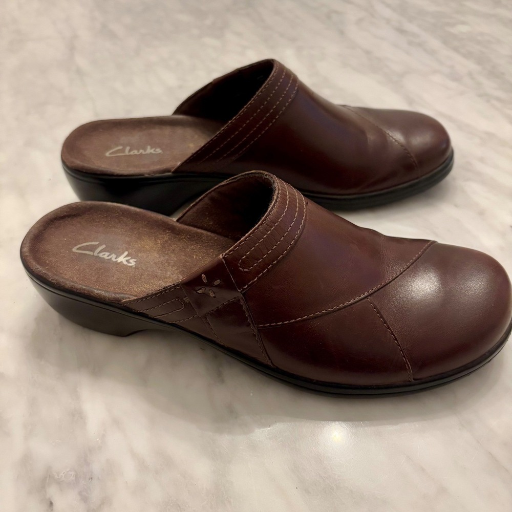 Clarks Brown‎ Leather Mule Clogs Slip On Comfort Shoes Size 9M Women's Classic